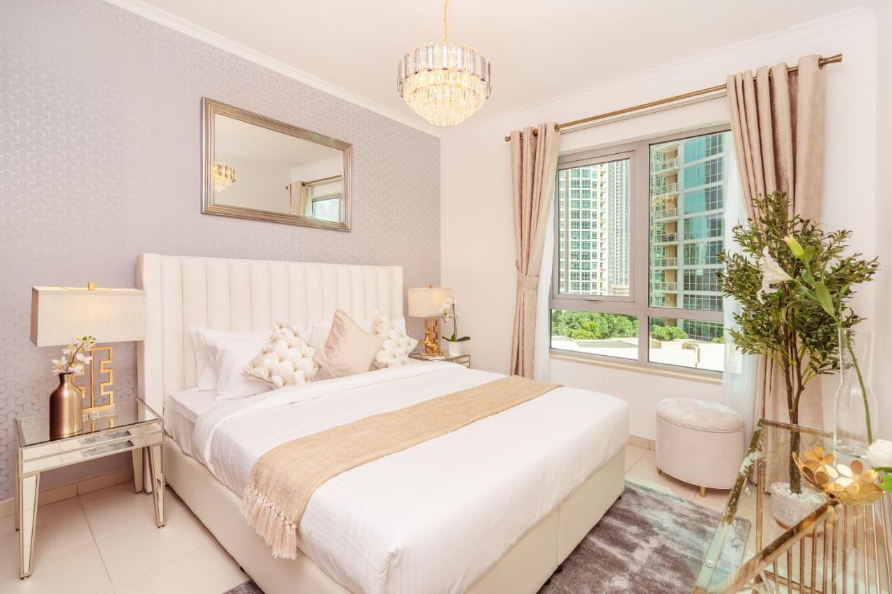 Elite Royal Apartment - Full Burj Khalifa & Fountain View - Magnum Dubaj Zewnętrze zdjęcie